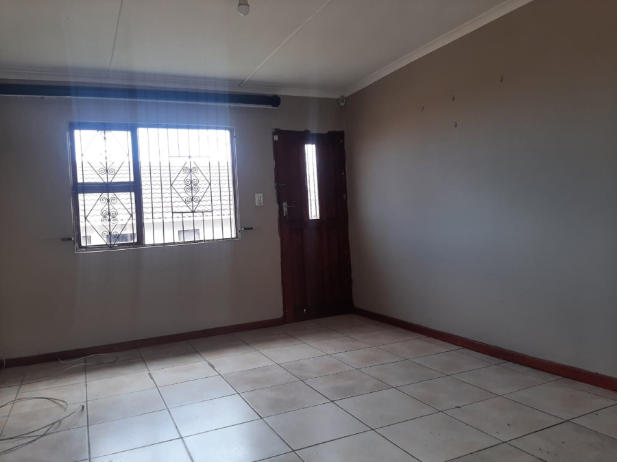 2 Bedroom Property for Sale in Haven Hills Eastern Cape